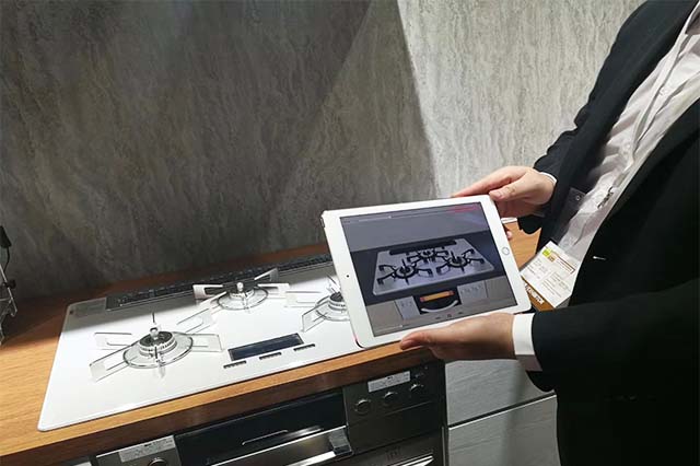 躍入未來:AR交互開發技術的創新與發展